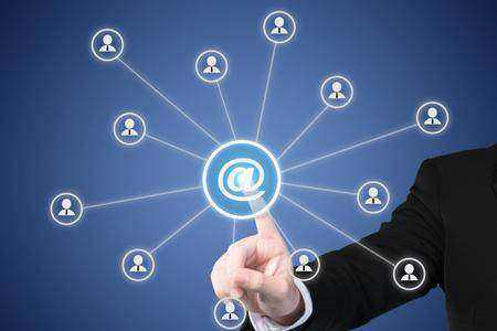 網(wǎng)絡(luò)推廣的優(yōu)勢與互聯(lián)網(wǎng)信息服務(wù)的協(xié)同作用